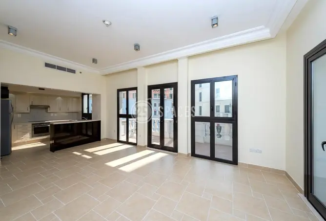 60225271 - Property Image 2
