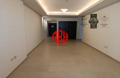 Apartment - 1 Bedroom - 2 Bathrooms for rent in Viva West - Viva Bahriyah - The Pearl Island - Doha Apartment - 1 Bedroom - 2 Bathrooms for rent in Viva West - Viva Bahriyah - The Pearl Island - Doha