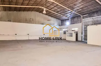 Warehouse - Studio - 2 Bathrooms for rent in Industrial Area 5 - Industrial Area - Industrial Area - Doha