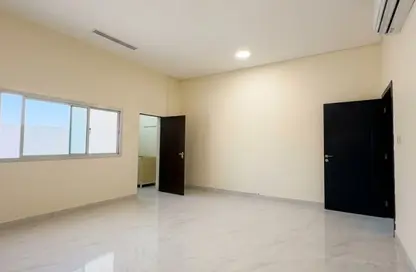 Apartment - 1 Bathroom for rent in Al Mansoura - Doha