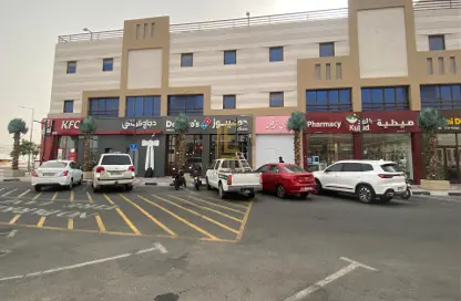 Shop - Studio - 1 Bathroom for rent in Wholesale Market Street - Abu Hamour - Doha