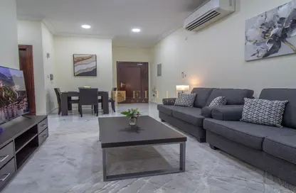 Apartment - 2 Bedrooms - 1 Bathroom for rent in Al Sadd Tourist Apartments - Al Sadd - Doha