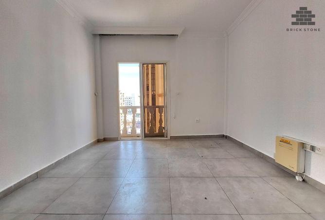 1029800 - Property Image 3