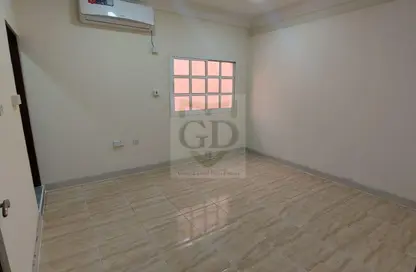 Apartment - 1 Bathroom for rent in New Salata - Salata - Doha