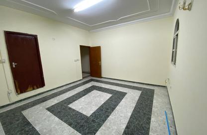 Apartment - Studio - 1 for rent in Al Dafna - Al Dafna - Doha