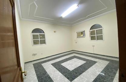 Apartment - Studio - 1 for rent in Al Dafna - Al Dafna - Doha