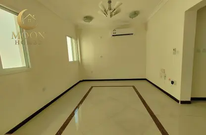 Apartment - 2 Bedrooms - 2 Bathrooms for rent in Muntazah 13 - Al Muntazah - Doha