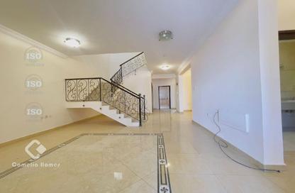 مجمع سكني - 5 غرف نوم - 5 حمامات للايجار في الدحيل - الدحيل - الدوحة