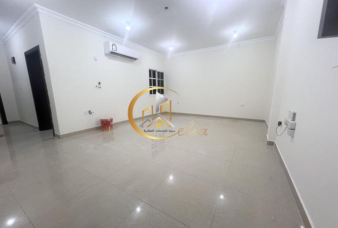 52317780 - Property Image 2