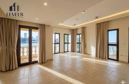 Townhouse - 3 Bedrooms - 4 Bathrooms for rent in Qanat Quartier - The Pearl Island - Doha