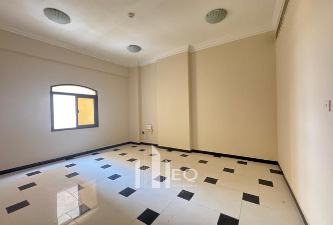 54443065 - Property Image 2