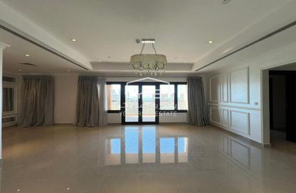 Apartment - 2 Bedrooms - 3 Bathrooms for rent in Porto Arabia Townhouses - Porto Arabia - The Pearl Island - Doha