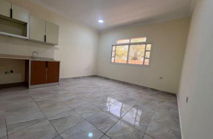 Apartment - Studio - 1 Bathroom for rent in Al Gharrafa - Al Gharrafa - Doha