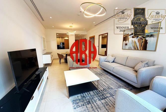 983228 - Property Image 2