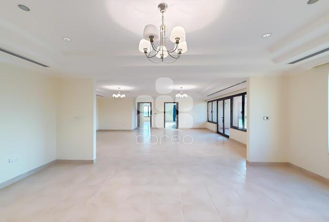 1028717 - Property Image 2