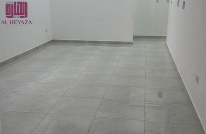 Apartment - 2 Bedrooms - 2 Bathrooms for rent in Al Mansoura - Al Mansoura - Doha