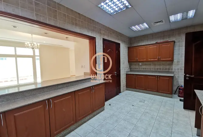 63532152 - Property Image 3