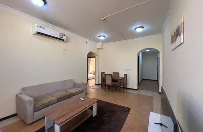Apartment - 2 Bedrooms - 2 Bathrooms for rent in Musheireb - Musheireb - Doha