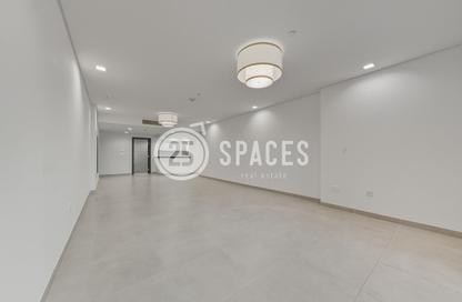 Apartment - 2 Bedrooms - 4 Bathrooms for sale in Al Mutahidah Tower - Viva Bahriyah - The Pearl Island - Doha