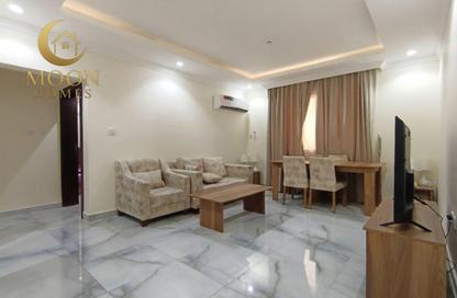 Apartment - 2 Bedrooms - 2 Bathrooms for rent in Umm Ghuwailina 4 - Umm Ghuwailina - Doha