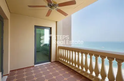 Apartment - 2 Bedrooms - 3 Bathrooms for rent in West Porto Drive - Porto Arabia - The Pearl Island - Doha