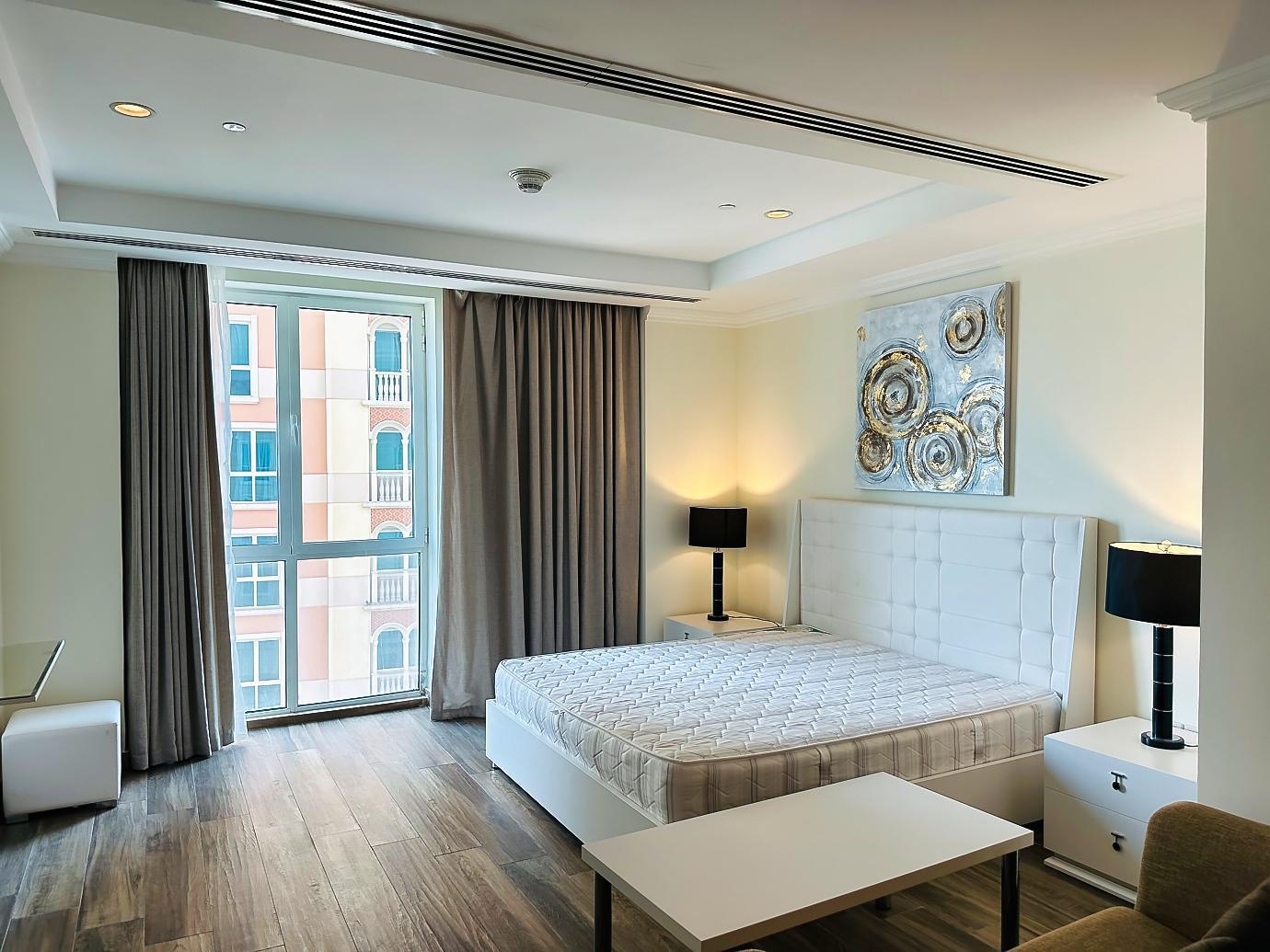 Elegant Studio | 1 Month Free | Bills Included