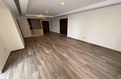 Apartment - Studio - 1 Bathroom for rent in Viva Bahriyah - The Pearl Island - Doha