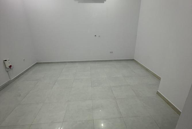 60165607 - Property Image 2