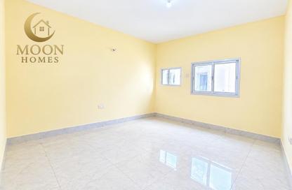 Apartment - 3 - 3 for rent in Umm Ghwailina Comm - Umm Ghuwalina - Umm Ghuwailina - Doha