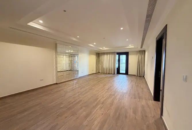 62801933 - Property Image 3