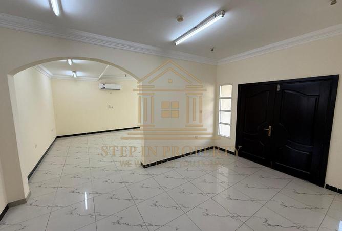 1009253 - Property Image 2