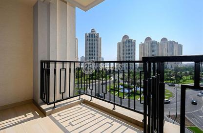 Apartment - 1 - 2 for sale in Viva East - Viva Bahriyah - The Pearl Island - Doha