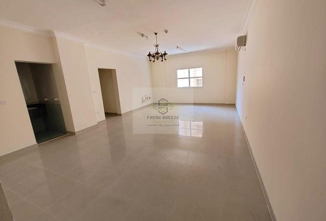 58255396 - Property Image 2