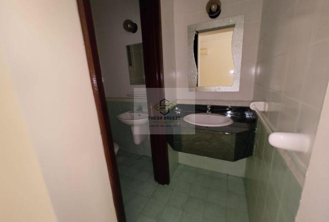 58255396 - Property Image 3