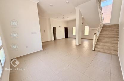 Villa - 3 Bedrooms - 3 Bathrooms for rent in Ammar Bin Yasser Street - Al Aziziyah - Doha