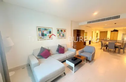 Apartment - 2 Bedrooms - 2 Bathrooms for rent in Viva West - Viva Bahriyah - The Pearl Island - Doha