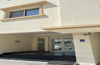 Apartment - 2 Bedrooms - 1 Bathroom for rent in Salaja Street - Doha Al Jadeed - Doha