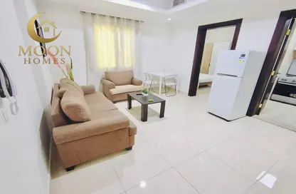 Apartment - 1 Bedroom - 2 Bathrooms for rent in Salaja Street - Doha Al Jadeed - Doha