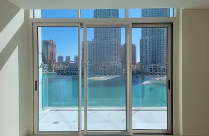 Apartment - 1 Bedroom - 2 Bathrooms for rent in Crystal Residence - Gewan Island - The Pearl Island - Doha