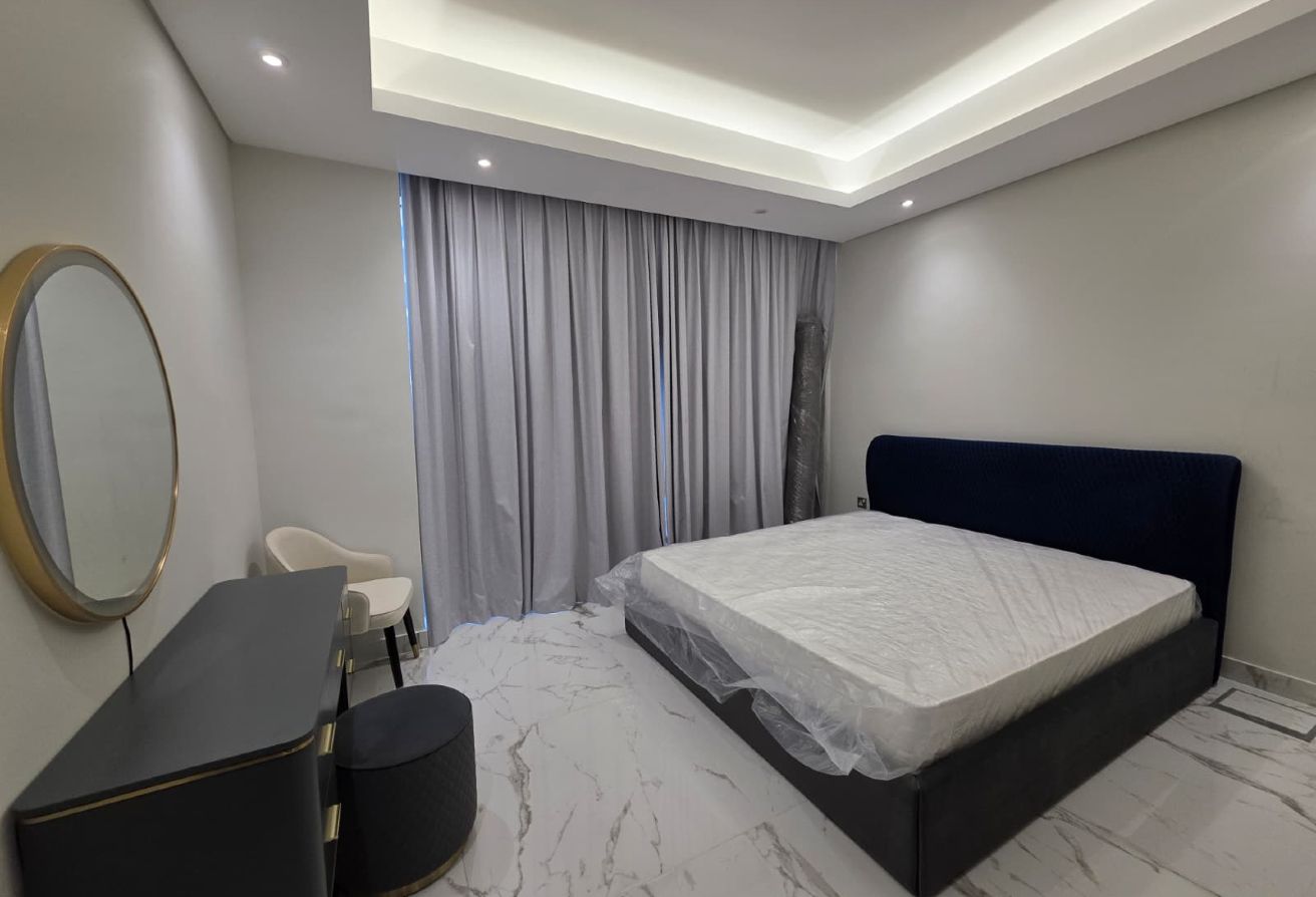 AMAZING 2 BEDROOM | HIGHER FLOOR AVAILABLE |MARINA thumbnail 10