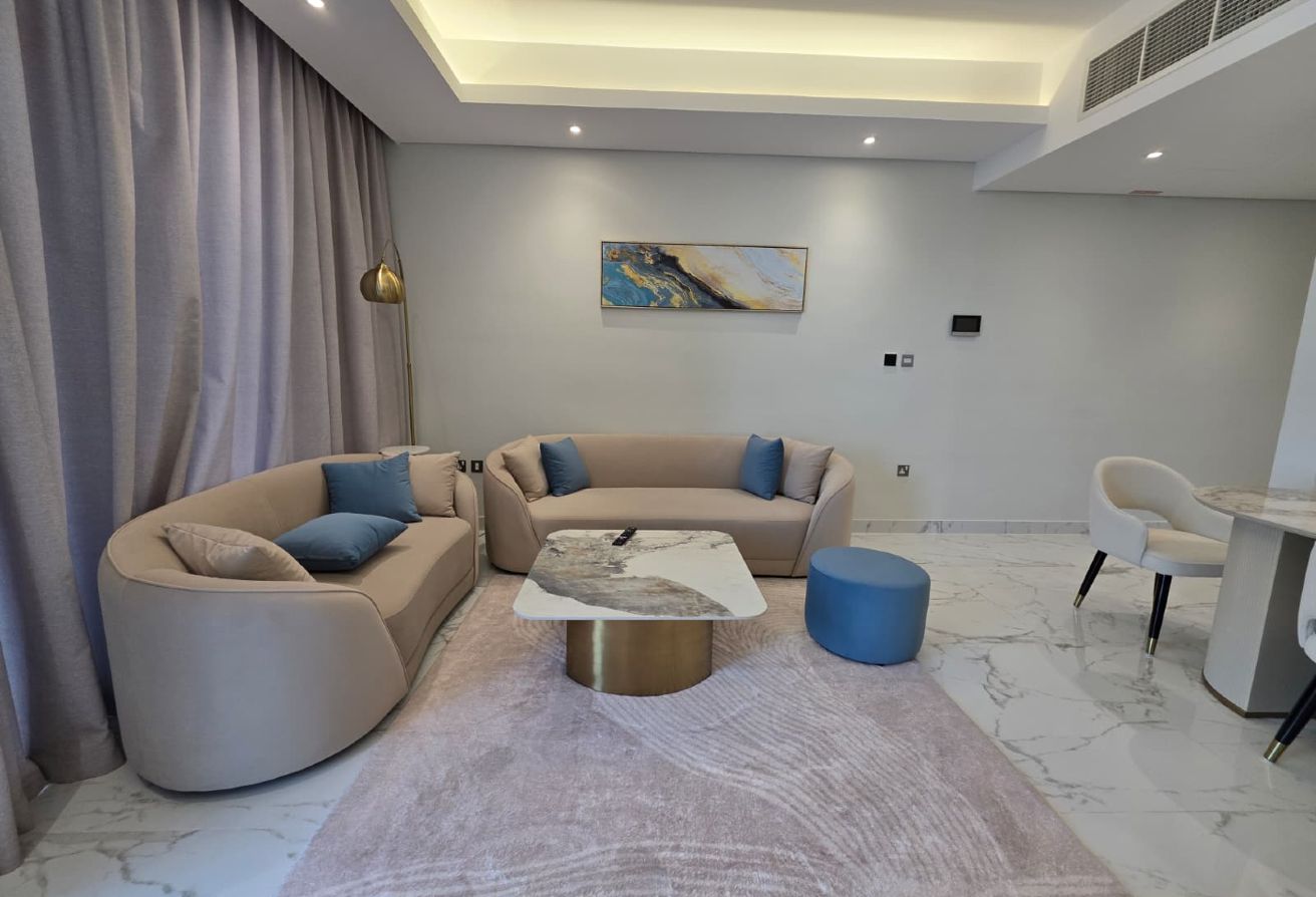 AMAZING 2 BEDROOM | HIGHER FLOOR AVAILABLE |MARINA thumbnail 3