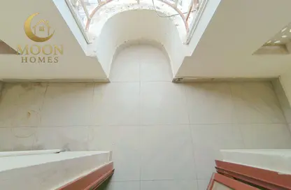 شقة - 2 غرف نوم - 2 حمامات للايجار في الغانم القديم - الغانم - الدوحة