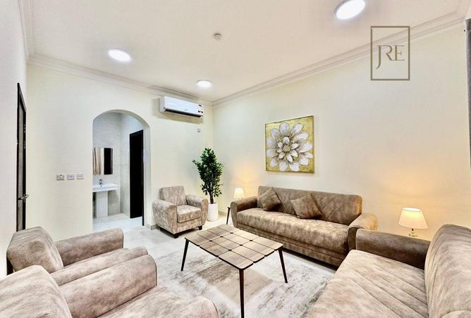 54296689 - Property Image 2