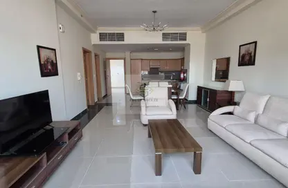 Apartment - 2 Bedrooms - 3 Bathrooms for rent in Musheireb Apartments - Musheireb - Doha