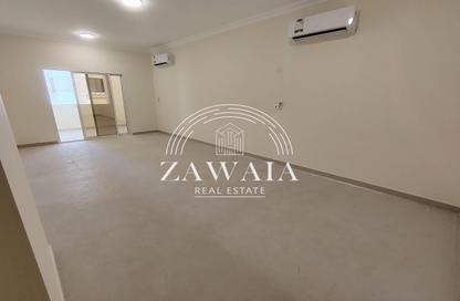 Apartment - 3 Bedrooms - 2 Bathrooms for rent in Al Jazeera Street - Fereej Bin Mahmoud North - Fereej Bin Mahmoud - Doha Apartment - 3 Bedrooms - 2 Bathrooms for rent in Al Jazeera Street - Fereej Bin Mahmoud North - Fereej Bin Mahmoud - Doha