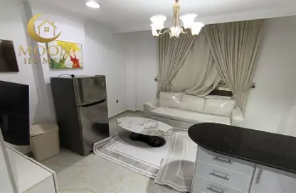 Apartment - 1 Bedroom - 2 Bathrooms for rent in Najma Street - Najma - Doha