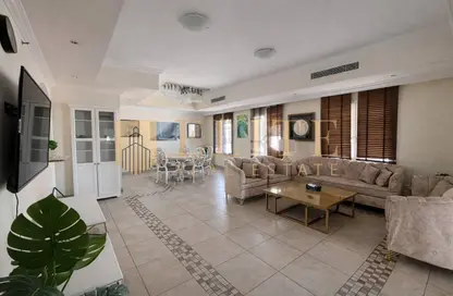 Apartment - 3 Bedrooms - 4 Bathrooms for rent in East Porto Drive - Porto Arabia - The Pearl Island - Doha