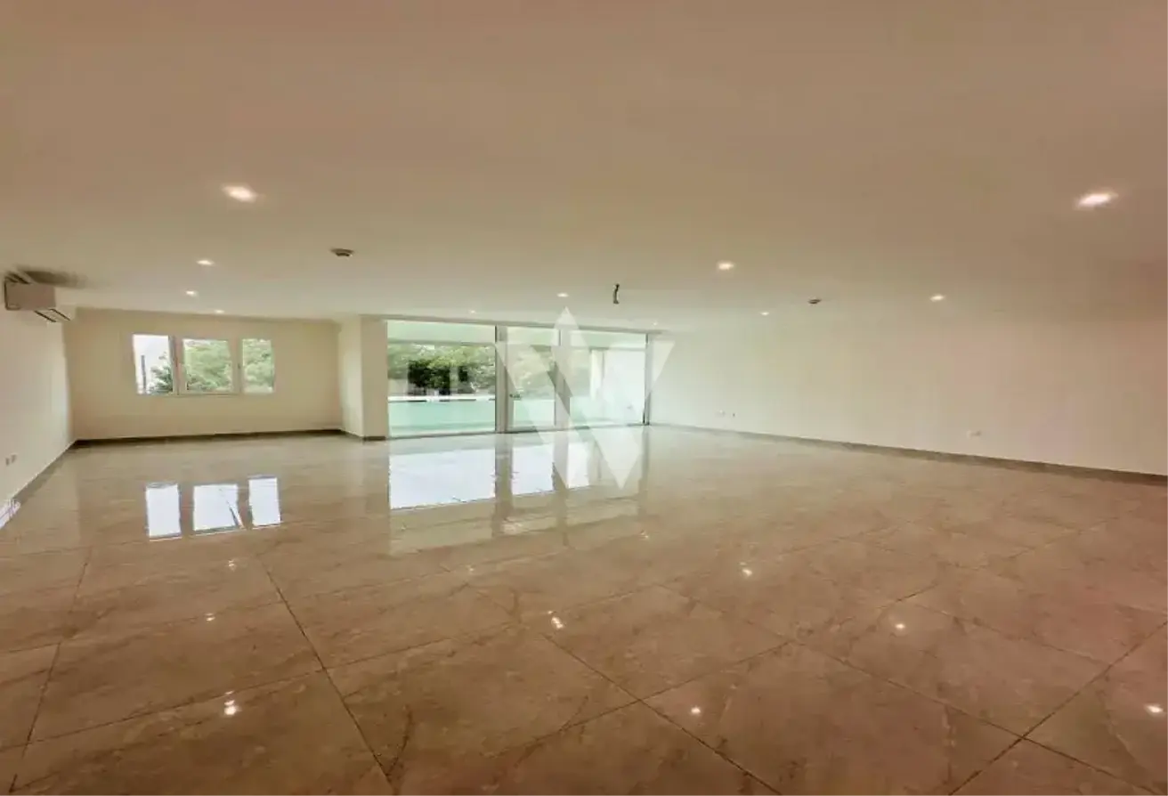 58633358 - Property Main Image