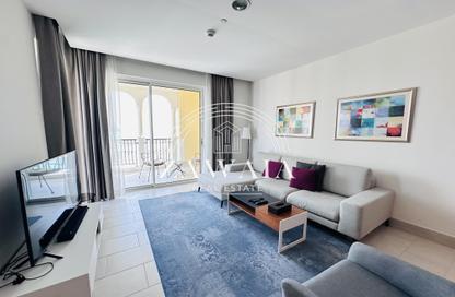 Apartment - 2 Bedrooms - 2 Bathrooms for rent in Viva West - Viva Bahriyah - The Pearl Island - Doha