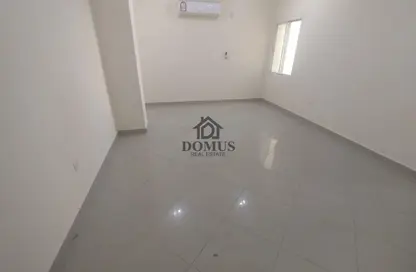 Apartment - 2 Bedrooms - 2 Bathrooms for rent in Hiteen Street - Al Muntazah - Doha